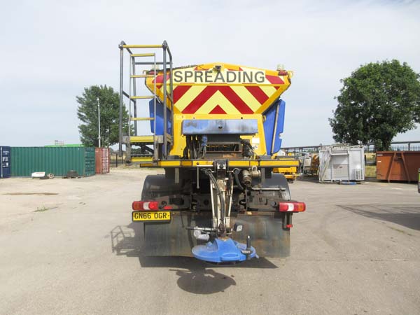 REF 30 - 2016 Mercedes Euro 6 4x4 Gritter for sale